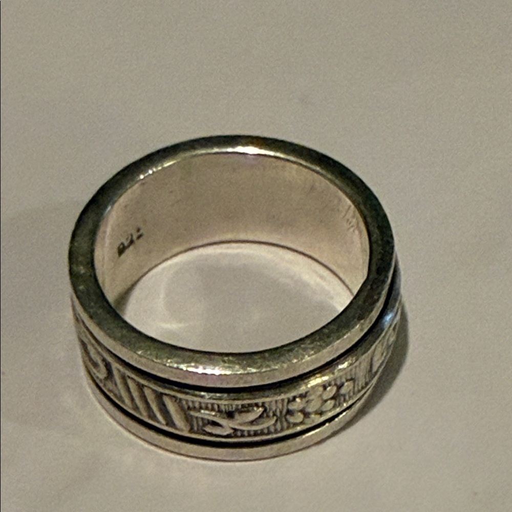 Solid Silver Spinner Ring - image 1
